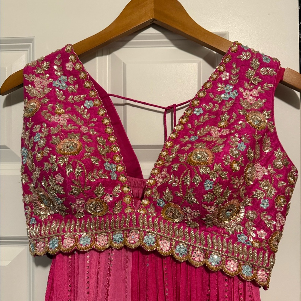 Chamee and Palak Ombré lehenga - pink - Picture 4 of 5